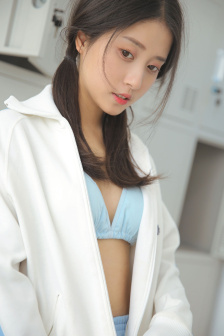 法国女子监狱第三季第三集